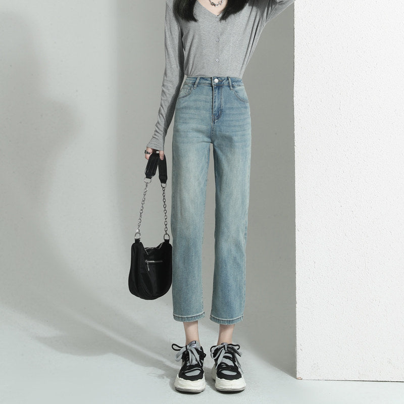 Women's cropped straight leg jeans