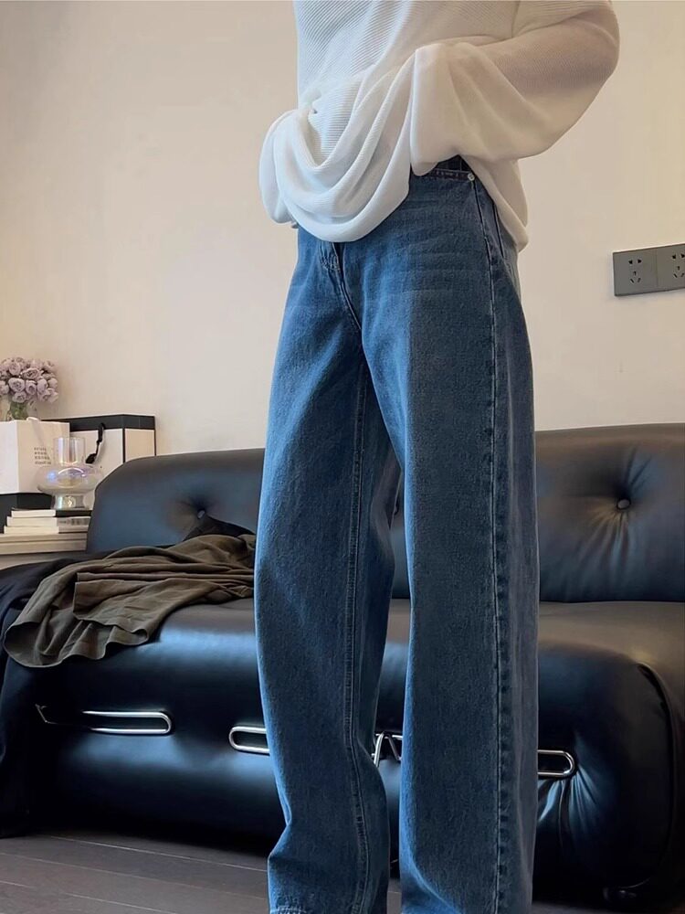 Women's blue slim-fit wide-leg jeans